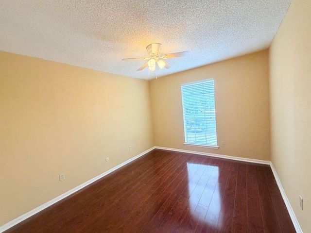 2120 El Paseo Street 510, Houston, TX 77054