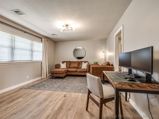 1616 Harned Drive, Bartlesville, OK 74006