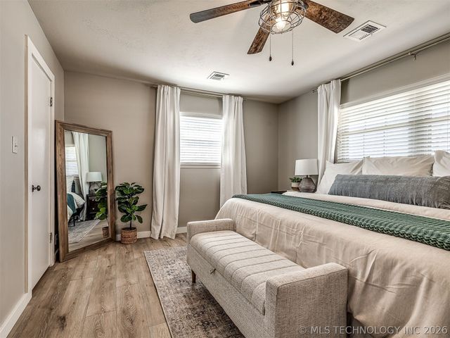 1616 Harned Drive, Bartlesville, OK 74006