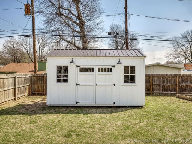 1616 Harned Drive, Bartlesville, OK 74006