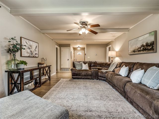 1616 Harned Drive, Bartlesville, OK 74006