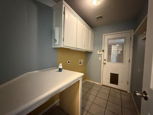 1801 Del Simmons Drive, Edmond, OK 73003
