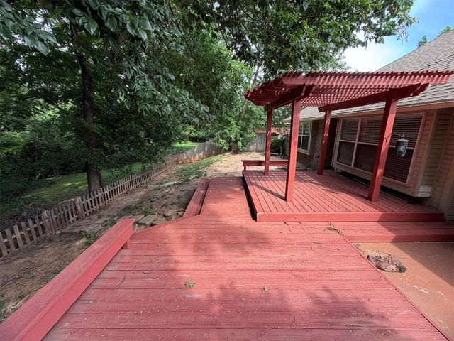 1801 Del Simmons Drive, Edmond, OK 73003