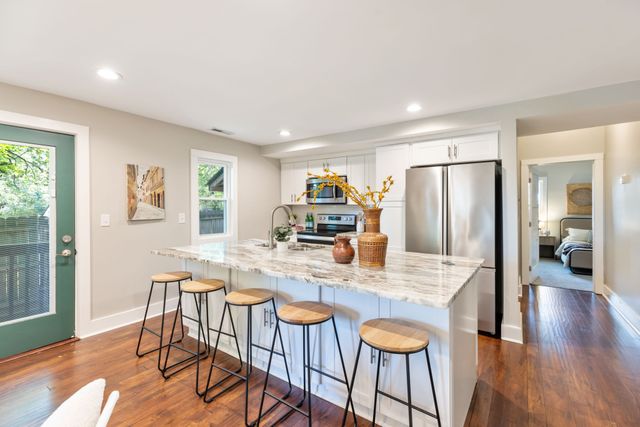 877 Carter St, Nashville, TN 37206
