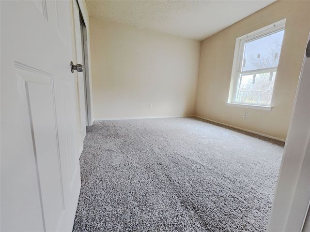 4304 S Cravens Road, Fort Worth, TX 76119