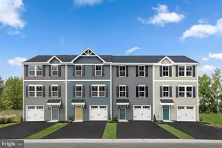 19 DEBRA LN #53D, Carlisle, PA 17013