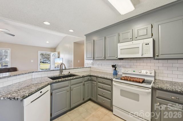 113 Rock Island Drive, Statesville, NC 28625