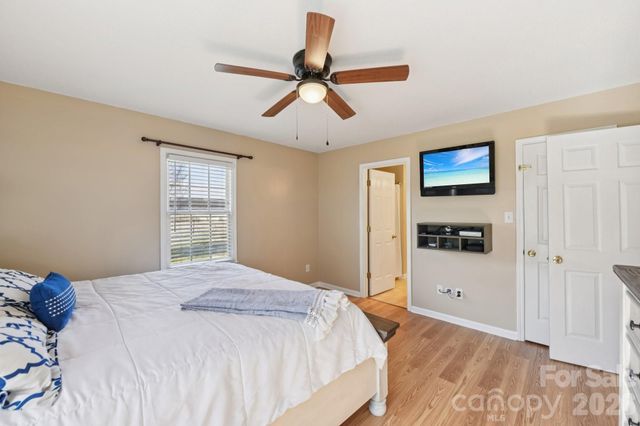 113 Rock Island Drive, Statesville, NC 28625