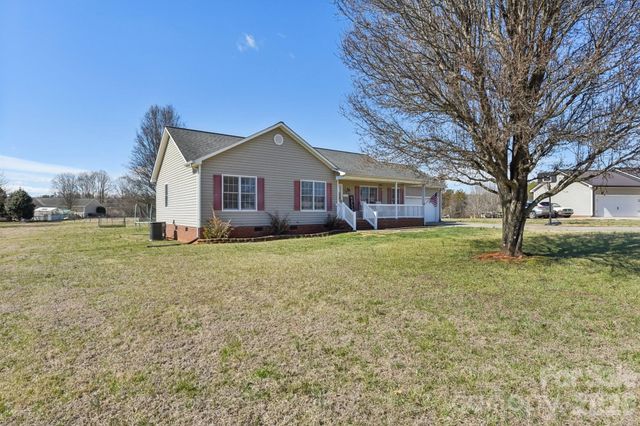 113 Rock Island Drive, Statesville, NC 28625