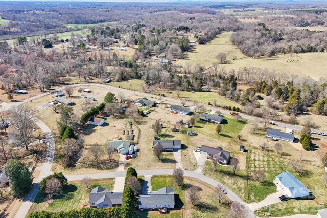 113 Rock Island Drive, Statesville, NC 28625