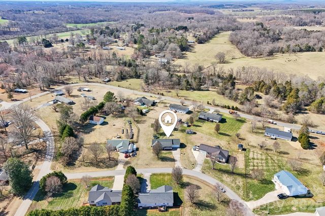 113 Rock Island Drive, Statesville, NC 28625