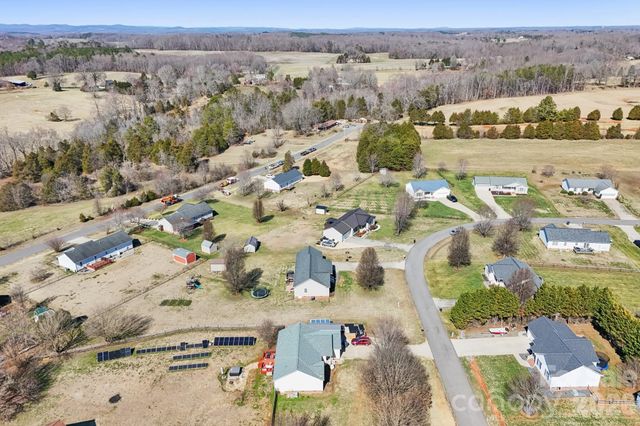 113 Rock Island Drive, Statesville, NC 28625