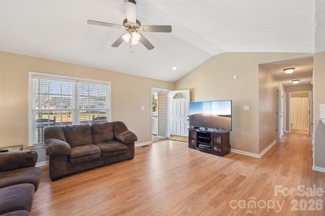 113 Rock Island Drive, Statesville, NC 28625