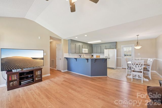 113 Rock Island Drive, Statesville, NC 28625