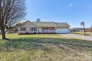 113 Rock Island Drive, Statesville, NC 28625