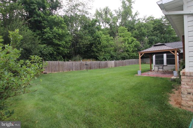 7 PLANTATION DR, Hagerstown, MD 21740