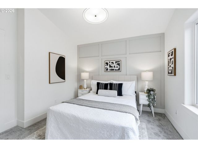 524 S TEXAS St, Portland, OR 97219