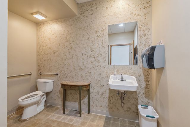 5547-5561 127th Street, Crestwood, IL 60418