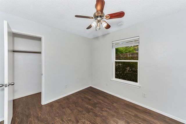 3015 Clover Lane, Euless, TX 76039