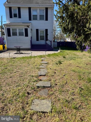 700 SCHILLER AVE, Hamilton, NJ 08610