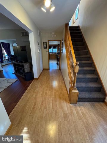 700 SCHILLER AVE, Hamilton, NJ 08610