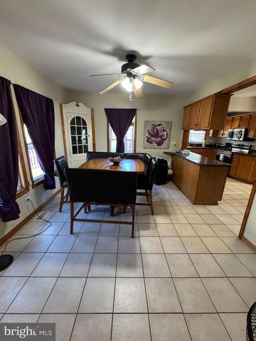700 SCHILLER AVE, Hamilton, NJ 08610