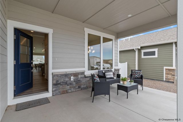 3934 SADDLEBACK LN, Cheyenne, WY 82001