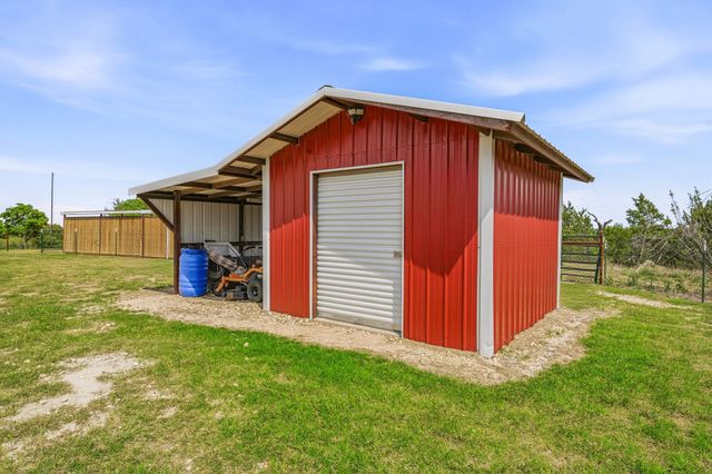 8270 County Road 196, Bluff Dale, TX 76433