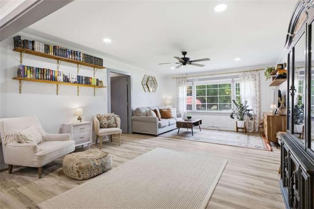 414 Robin Hood Road, Rome, GA 30161