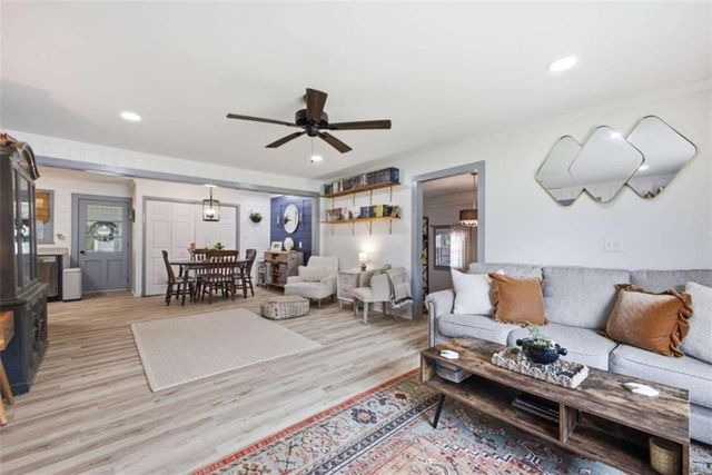 414 Robin Hood Road, Rome, GA 30161
