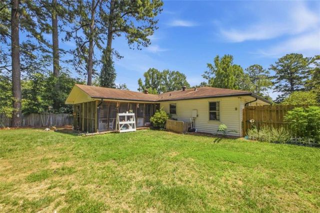 414 Robin Hood Road, Rome, GA 30161