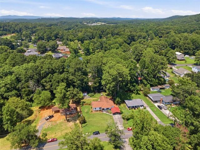 414 Robin Hood Road, Rome, GA 30161