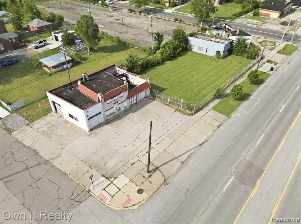 12901 Mack Avenue, Detroit, MI 48215