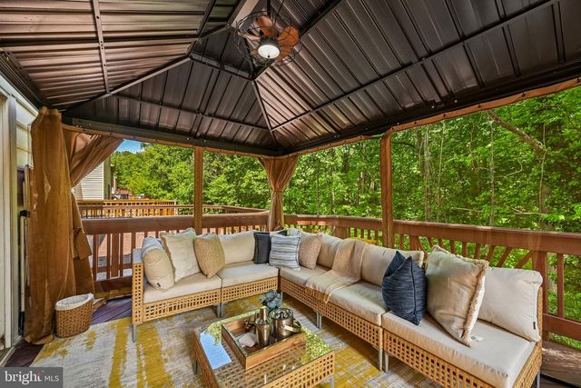 3619 AUTUMN GLEN CIR, Burtonsville, MD 20866