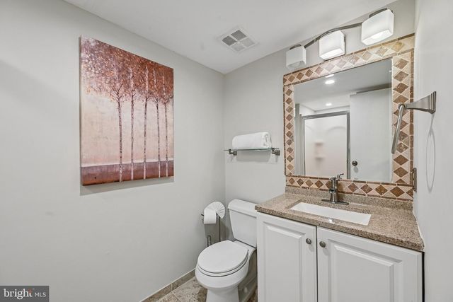 3619 AUTUMN GLEN CIR, Burtonsville, MD 20866