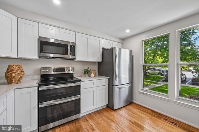 3619 AUTUMN GLEN CIR, Burtonsville, MD 20866