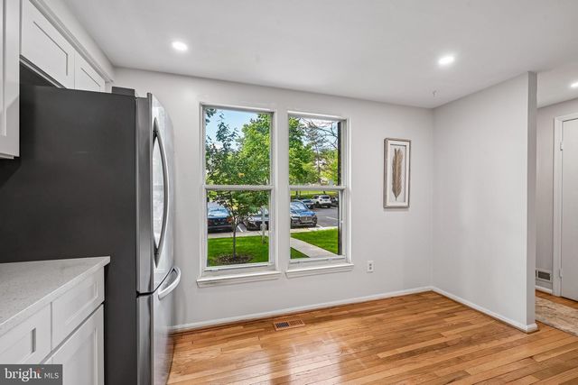 3619 AUTUMN GLEN CIR, Burtonsville, MD 20866