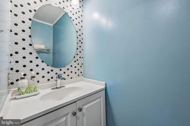 3619 AUTUMN GLEN CIR, Burtonsville, MD 20866