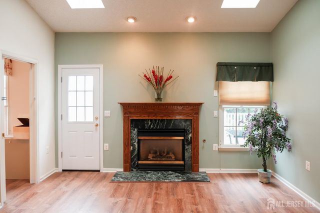 40 Sherwood Drive, Monroe, NJ 08831