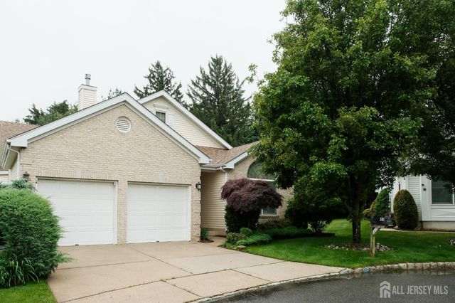40 Sherwood Drive, Monroe, NJ 08831