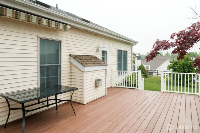 40 Sherwood Drive, Monroe, NJ 08831
