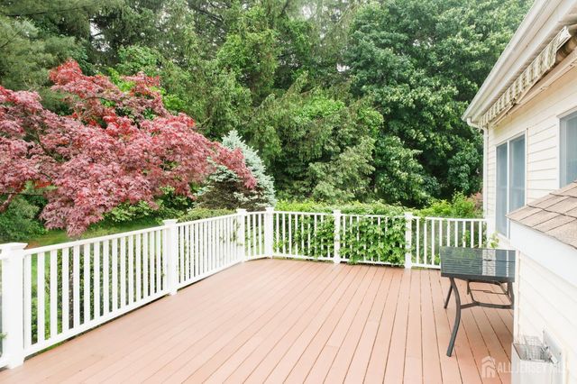40 Sherwood Drive, Monroe, NJ 08831
