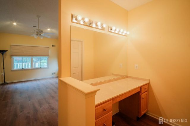 40 Sherwood Drive, Monroe, NJ 08831