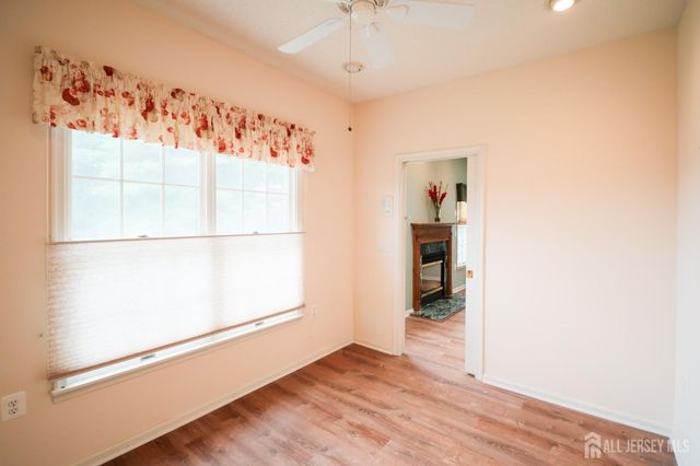 40 Sherwood Drive, Monroe, NJ 08831