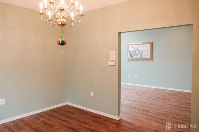 40 Sherwood Drive, Monroe, NJ 08831