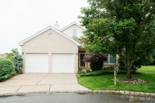 40 Sherwood Drive, Monroe, NJ 08831