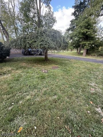 89 Old Clinton Rd, Raritan Twp., NJ 08822