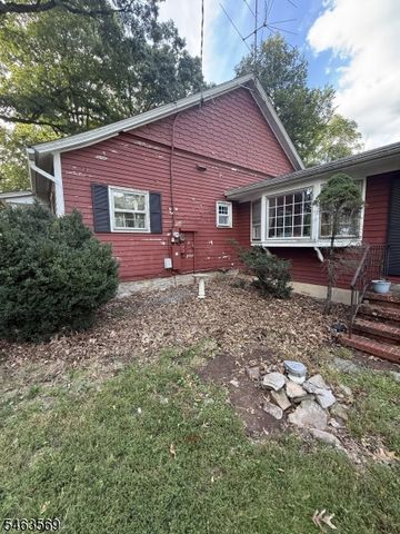 89 Old Clinton Rd, Raritan Twp., NJ 08822