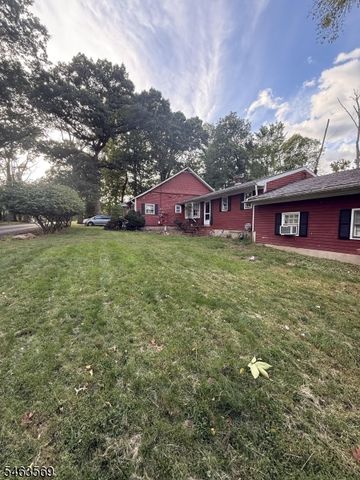 89 Old Clinton Rd, Raritan Twp., NJ 08822