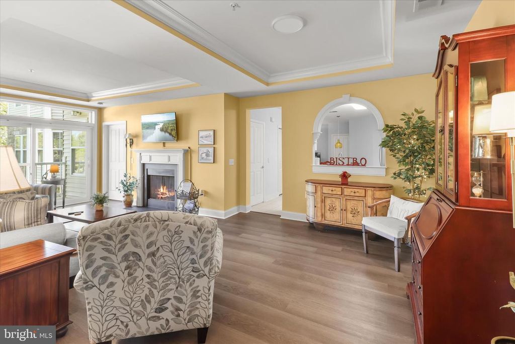 Image 12 of property listing at 2520 WATERSIDE DR #112, Frederick, MD 21701